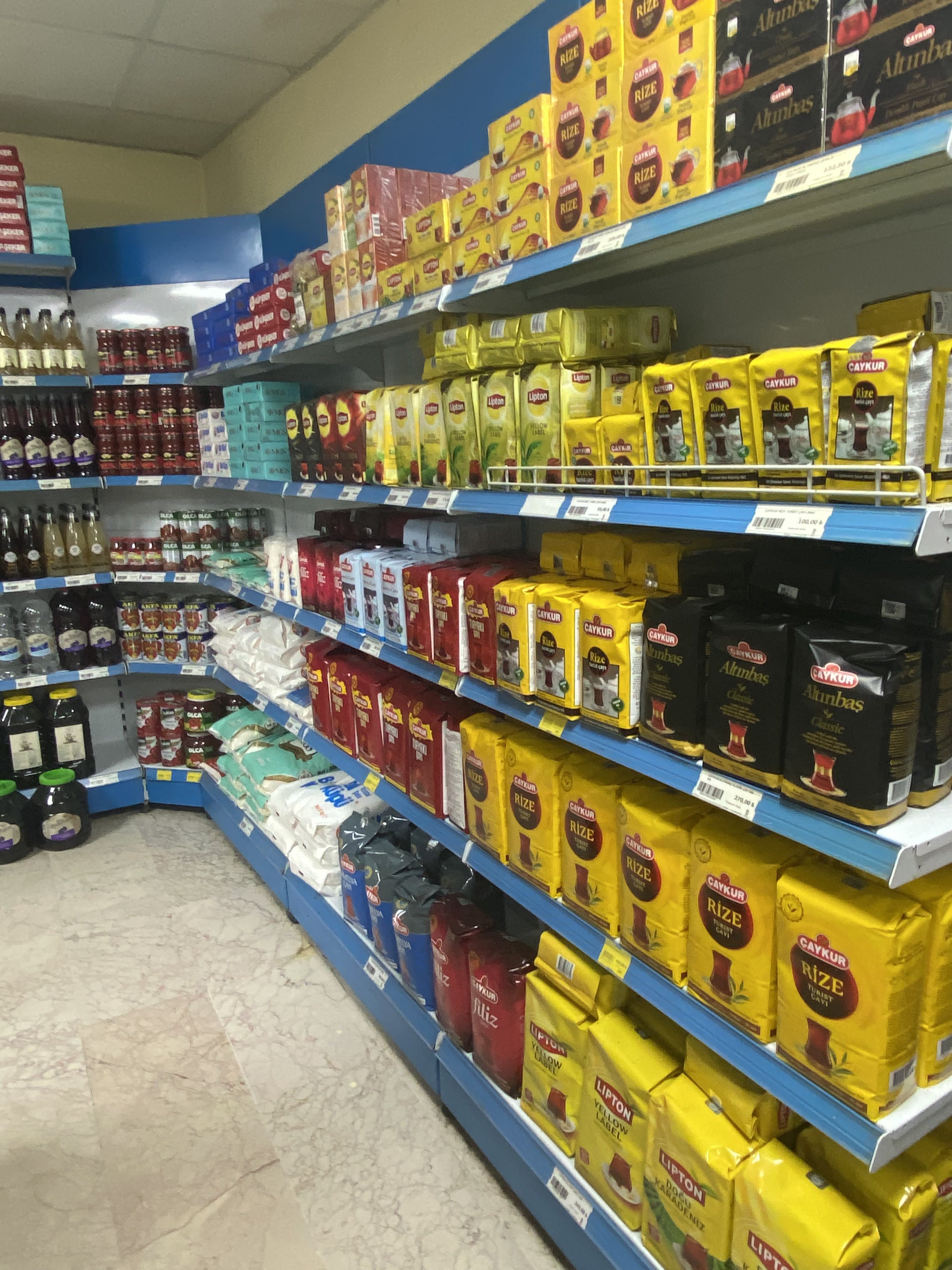 Emek Market Vitrin 27