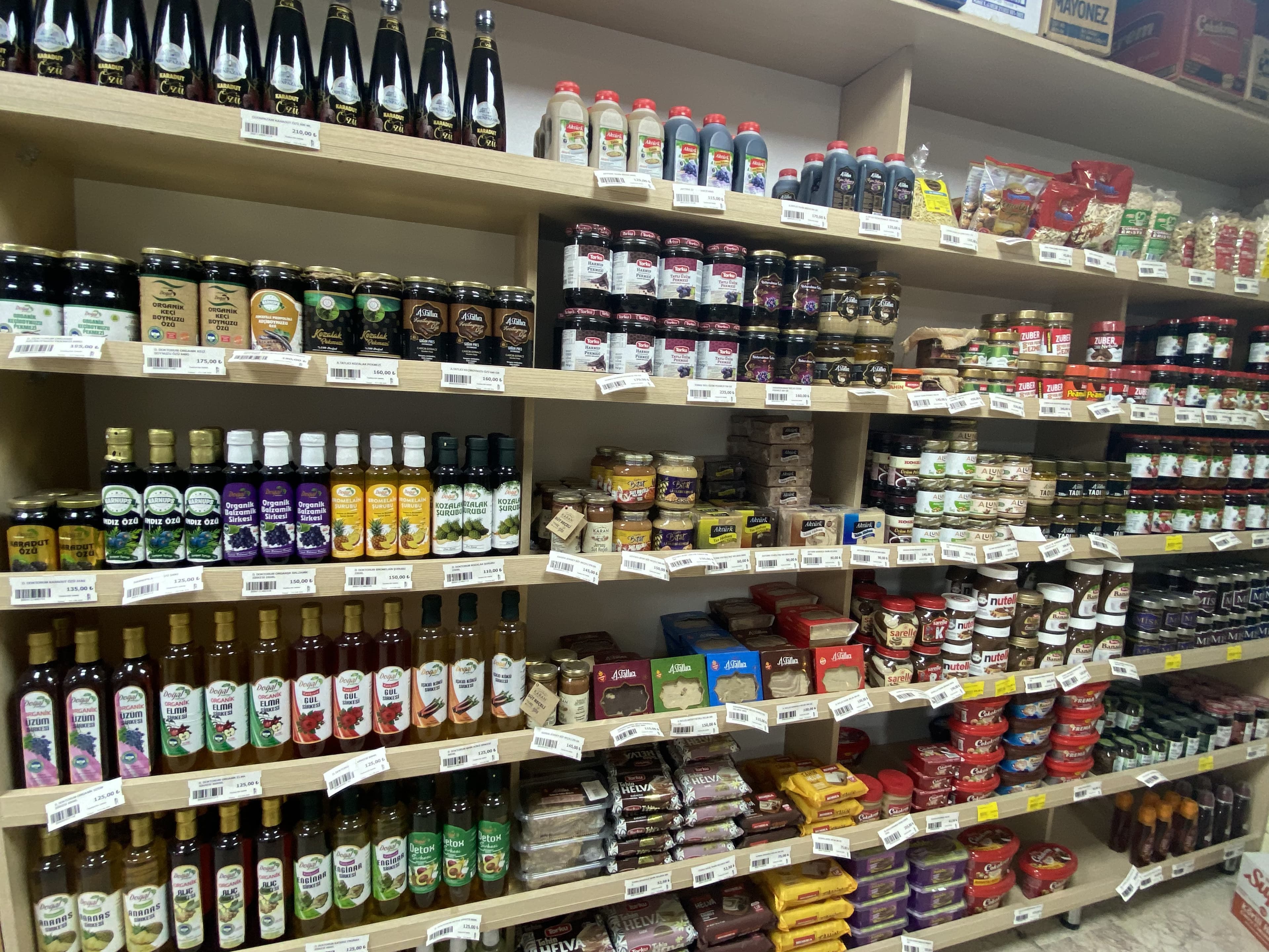 Emek Market Vitrin 9